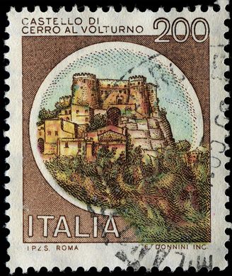 Italia - 1980 - Castelos Castelo de Cerro al Volturno - 200L