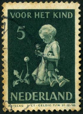Paises Baixos - 1940 - Voor Het Kind - 5 Plus 3C