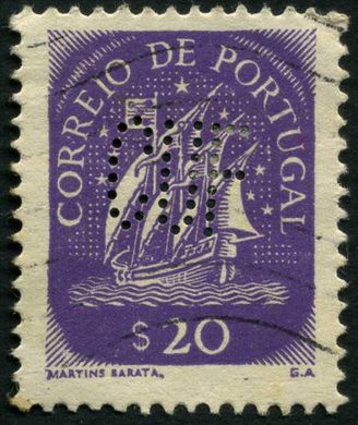 Portugal - 1943 - Caravela - 20C (Perfurado)