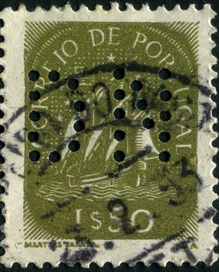 Portugal - 1943 - Caravela - 1Esc50 (Perfurado)
