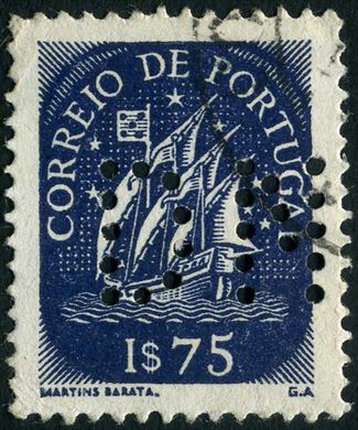 Portugal - 1943 - Caravela - 1Esc75 (Perfurado)