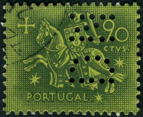 Portugal - 1953 - Selo de Autoridade do Rei D Dinis - 90Cts (Perfin)