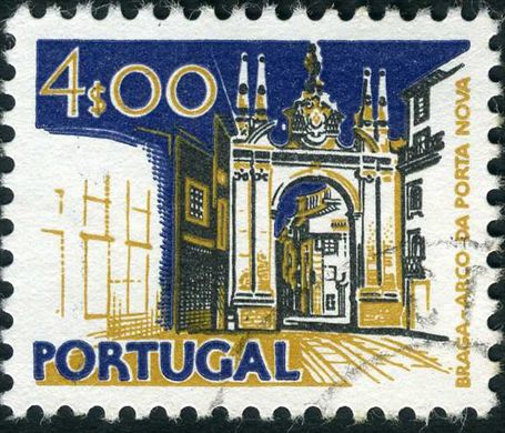 Portugal - 1972 - Paisagens e Monumentos - Arco da Porta Nova de Braga - 4 00