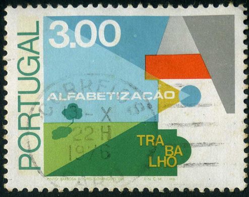 Portugal - 1976 - Alfabetizacao e Trabalho - 3Esc