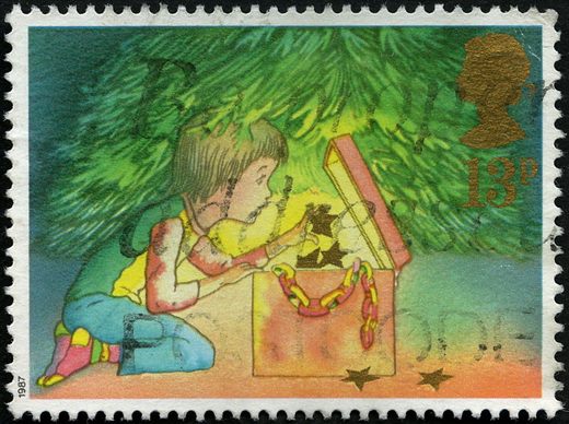 Reino Unido - 1987 - Natal - Crianca a Decorar Arvore - 13p