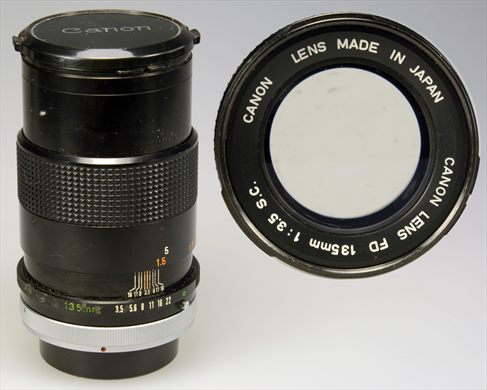 Canon 135mm f3.5 FD