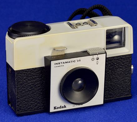 Kodak Instamatic 25