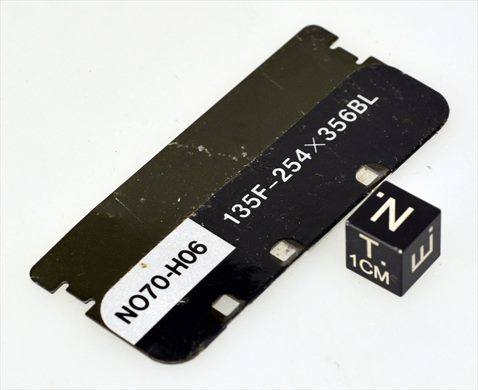 N070-H06 135F-254X356BL