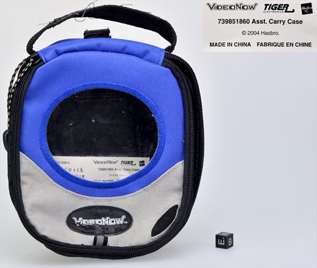 VideoNow Carry Case 739851860 Tiger Hasbro 2004