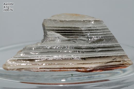 Axinite n0076