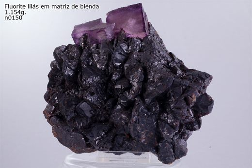 Fluorite lilas em matriz de Blenda n0150