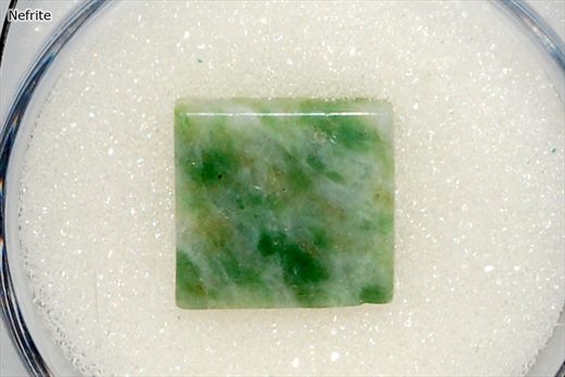 Nefrite verde