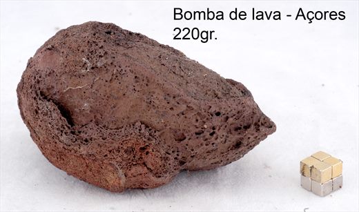 Pedra vulcanica (bomba)