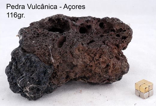 Pedra vulcanica 06