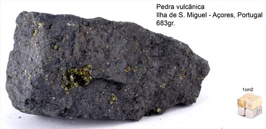 Pedra vulcanica - Portugal Acores S. Miguel 683gr