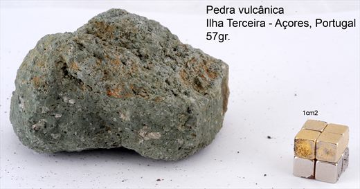 Pedra vulcanica - Portugal Acores Terceira 57gr