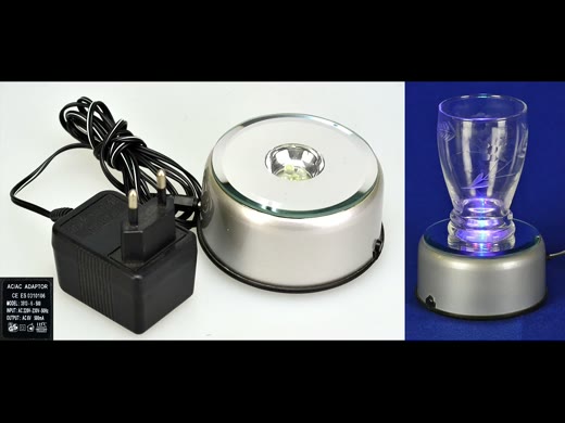 Expositor Rotativo com LEDs