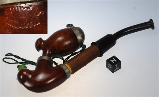 Cachimbo estilo tiroles de madeira com tampa metalica e haste longa