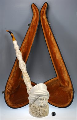Cachimbo de sepiolita (Meerschaum) entalhado com rosto de homem e turbante