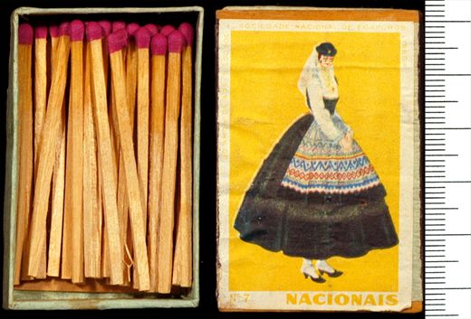 Trajes Tipicos Portugueses - Nacionais (SNF-Lisboa) amar07