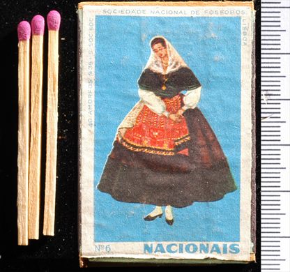 Trajes Tipicos Portugueses - Nacionais (SNF-Lisboa) azul06