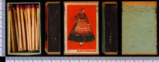 Trajes Tipicos Portugueses - Nacionais (SNF-Lisboa) lara04