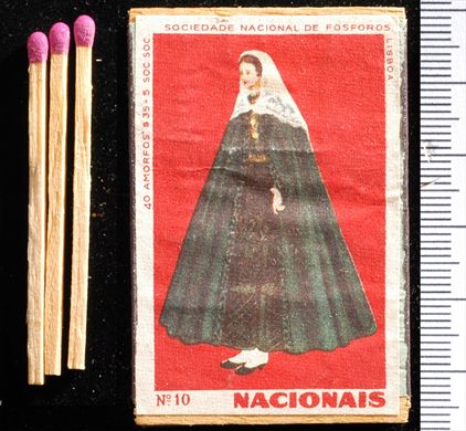 Trajes Tipicos Portugueses - Nacionais (SNF-Lisboa) verm10