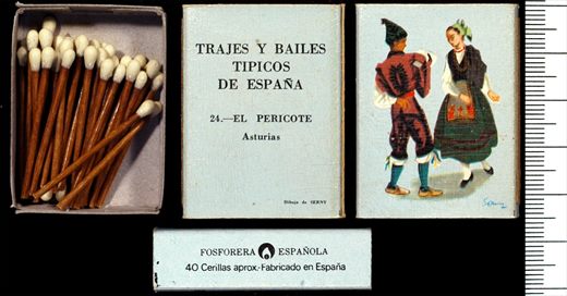 Trajes y Bailes Tipicos de Espana (FESA) 24