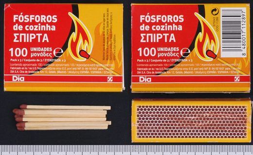 Dia - Fosforos de cozinha