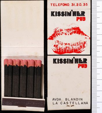 KissinHer Pub