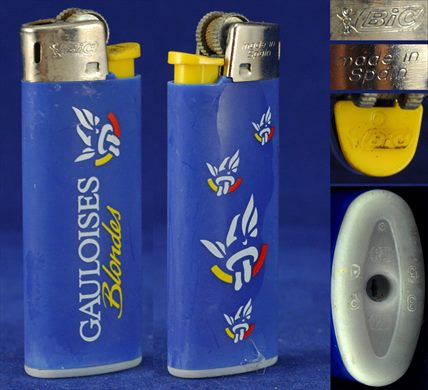 Gauloises Blondes botao amarelo (BiC)