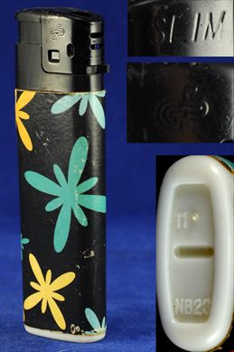 Slim preto com flores
