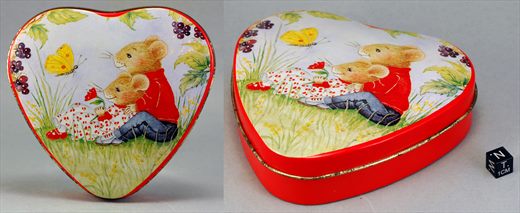 Lata de bombons em forma de coracao motivo romantico