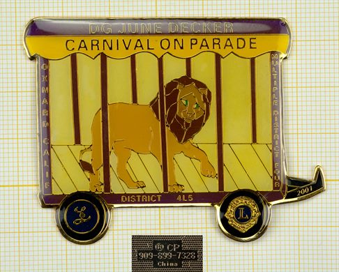 Estados Unidos-California - Distrito 4L5 - DG June Decker Carnival on Parade 2001