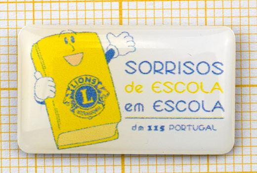 Portugal - DM115 - Sorrisos de Escola em Escola