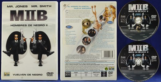 MIIB - Hombres de Negro II (Men in Black II)