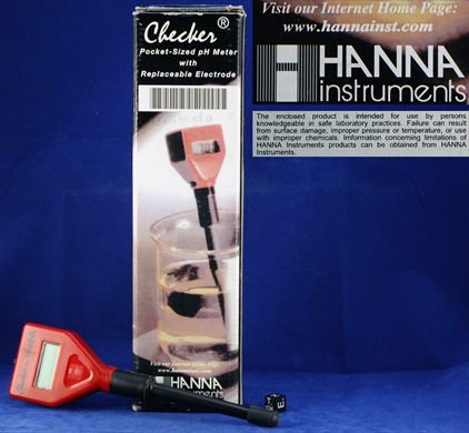 Hanna Checker pocket-sized pH meter