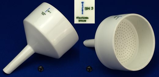 Funil de ceramica