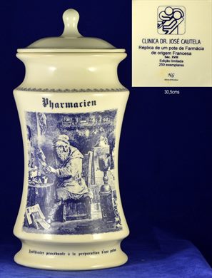 Pote de farmacia frances do seculo XVII (Replica) - Clinica Dr Jose Cautela