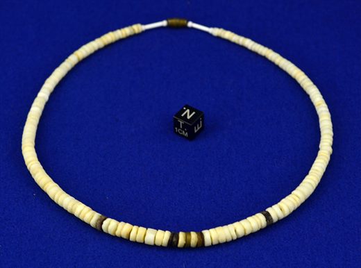 Collar de pucas