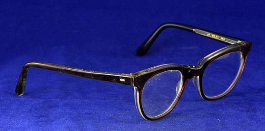 Oculos 02
