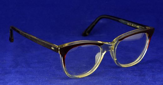 Oculos 03