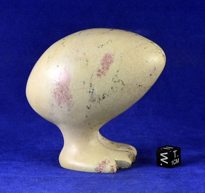 Ovo com patas (pedra)