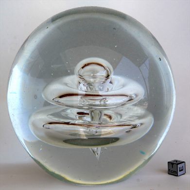 Esfera de vidro com motivo abstrato - bolhas