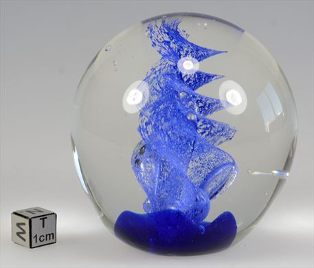 Esfera de vidro com motivo abstrato - azul remoinho