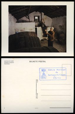 Portugal, Santiago do Cacem, Destilacao do medronho, Paiol da Serra 8
