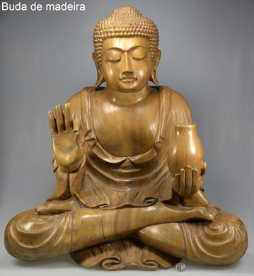 Buda de madeira