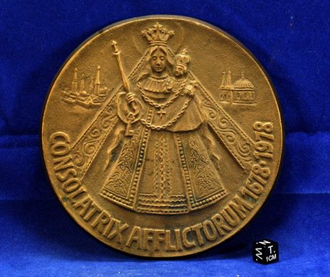 Medalhao Consolatrix Afflictorum 1678-1978