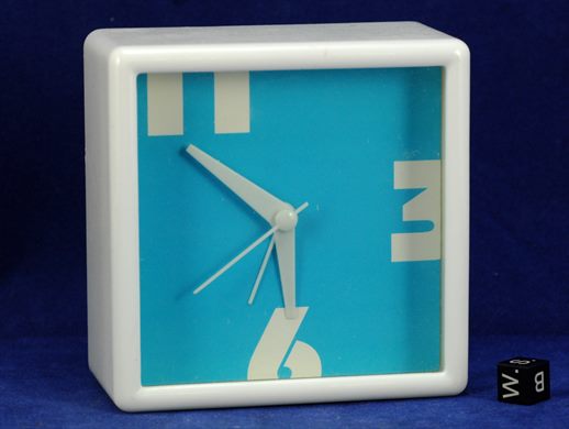 Relogio de mesa sem marca