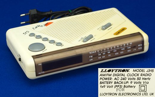 Lloytron J315 AM-FM digital clock radio